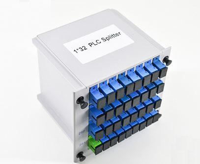 1��32��ƬʽPLC���˷�·��